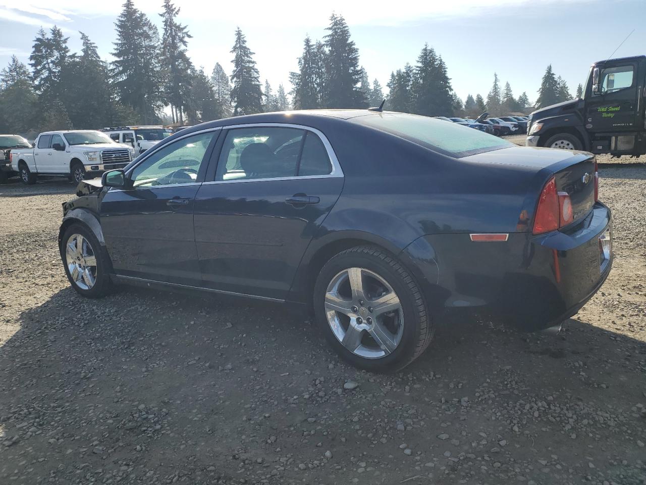 2011 Chevrolet Malibu - Image 2
