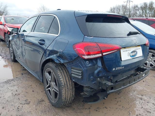 2021 MERCEDES BENZ A 200 D AM