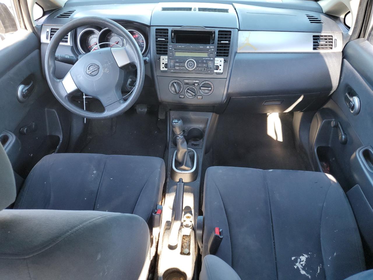 2009 Nissan Versa - Image 8
