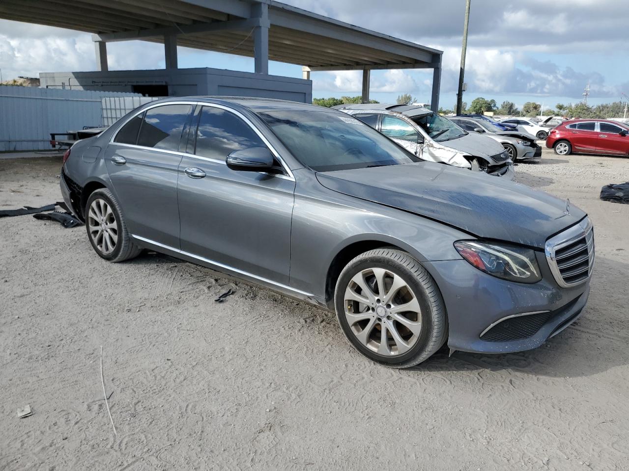 2017 Mercedes-Benz E-klasse - Image 4