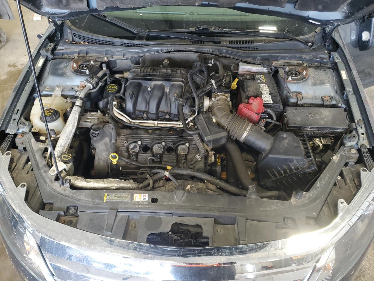 2012 Ford Fusion - Image 11