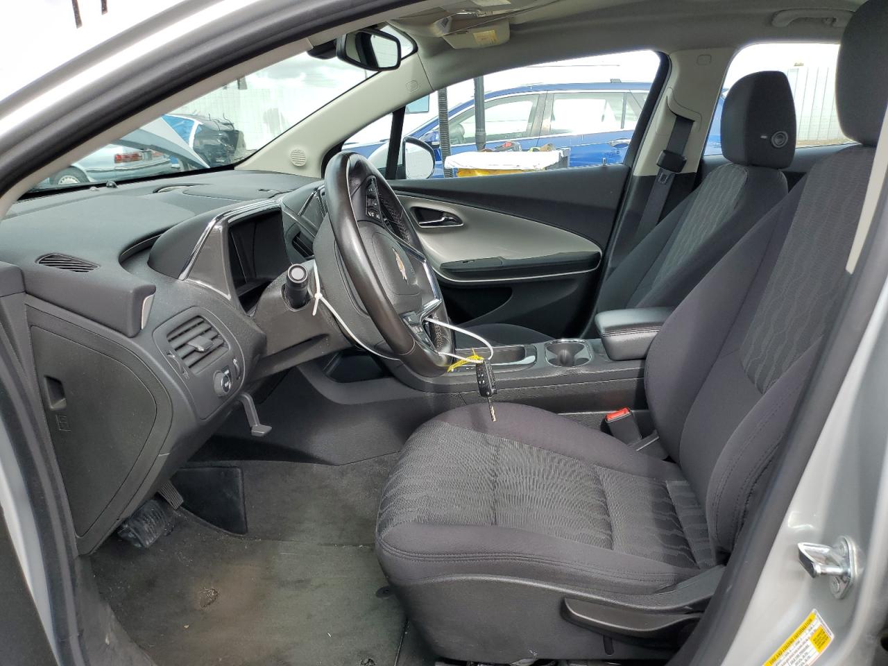 2015 Chevrolet Volt - Image 7