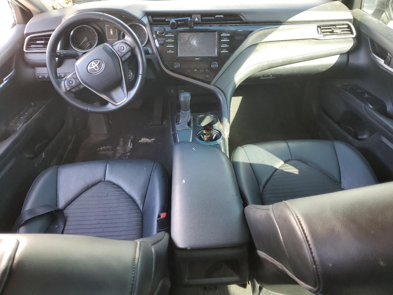 2020 Toyota Camry - Image 8