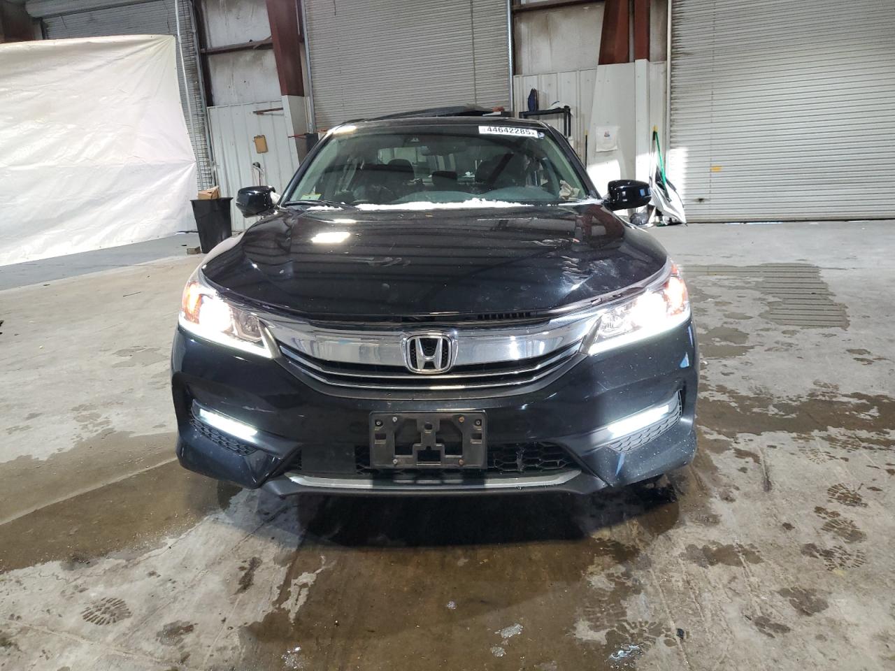 2017 Honda Accord - Image 5