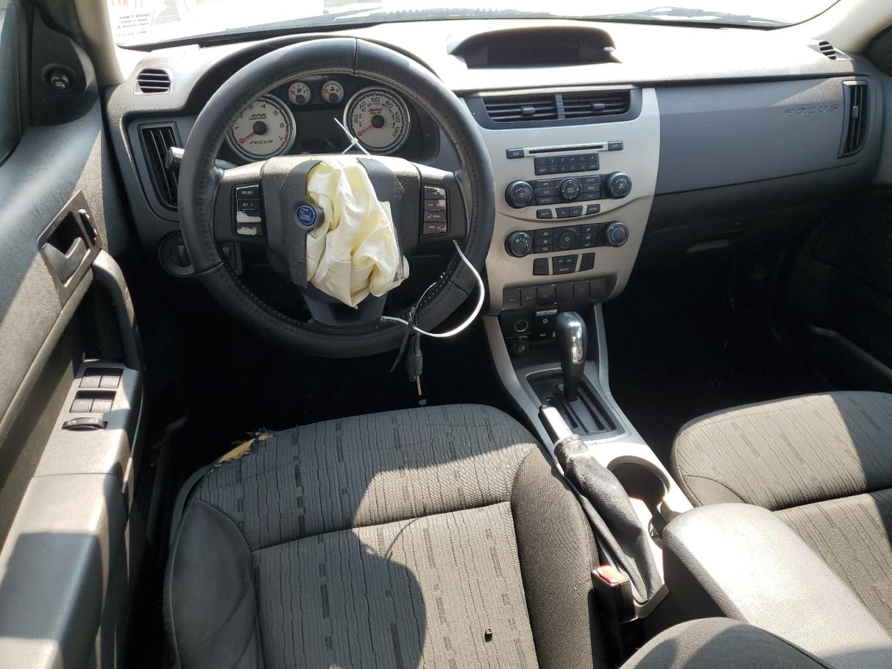 2009 Ford Focus - Image 8
