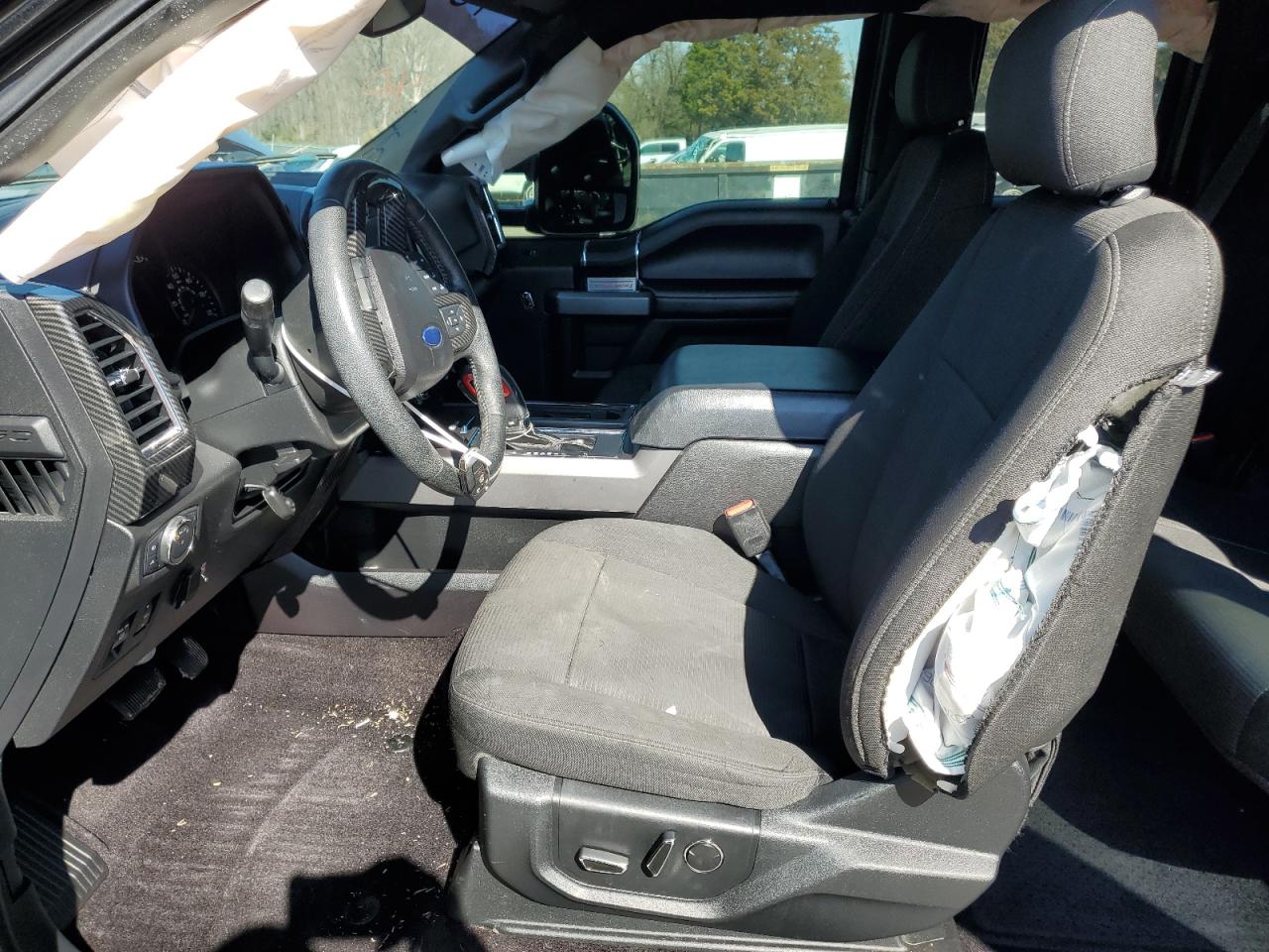 2015 Ford F-150 - Image 7