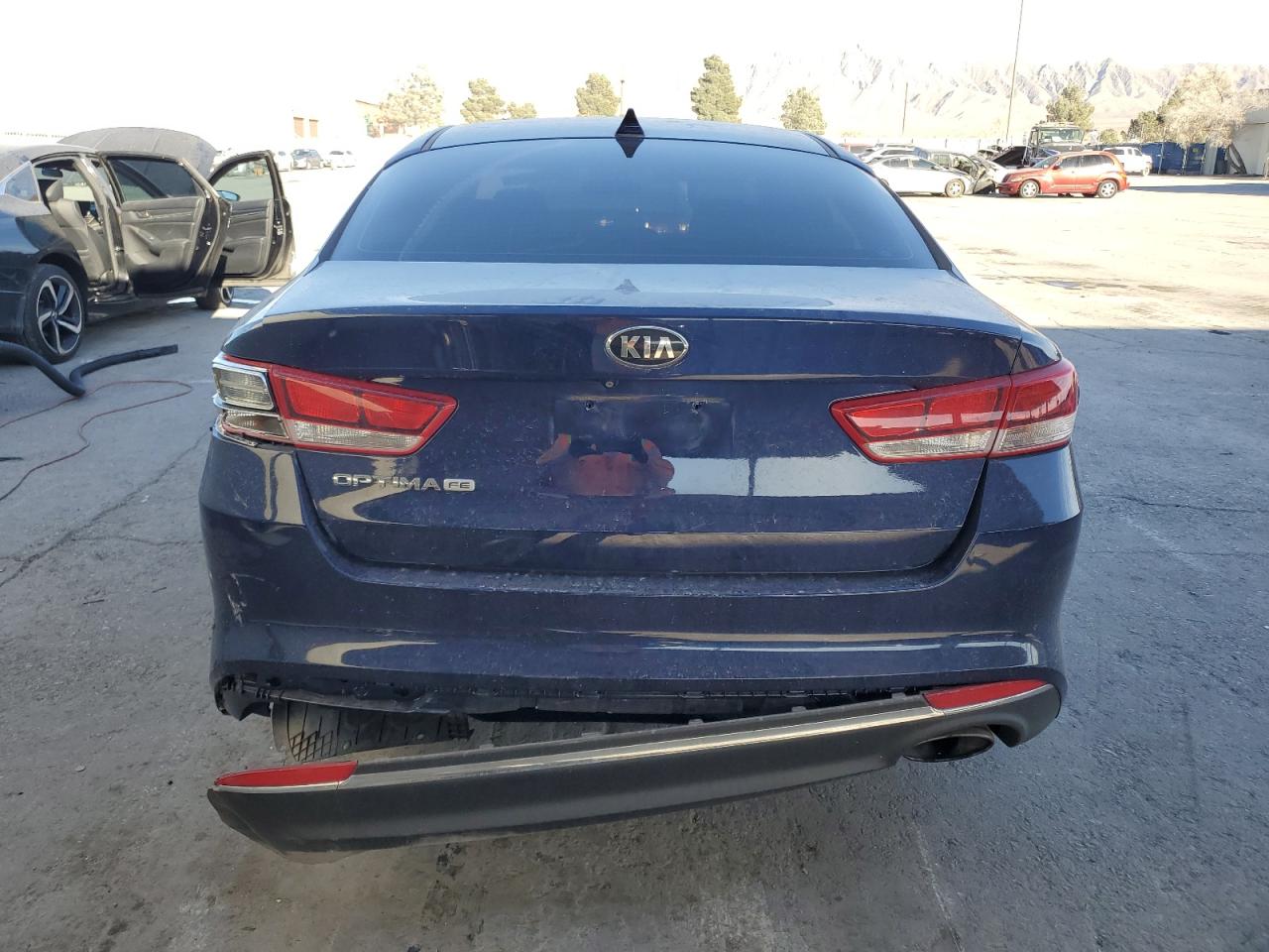 2018 Kia Optima - Image 6