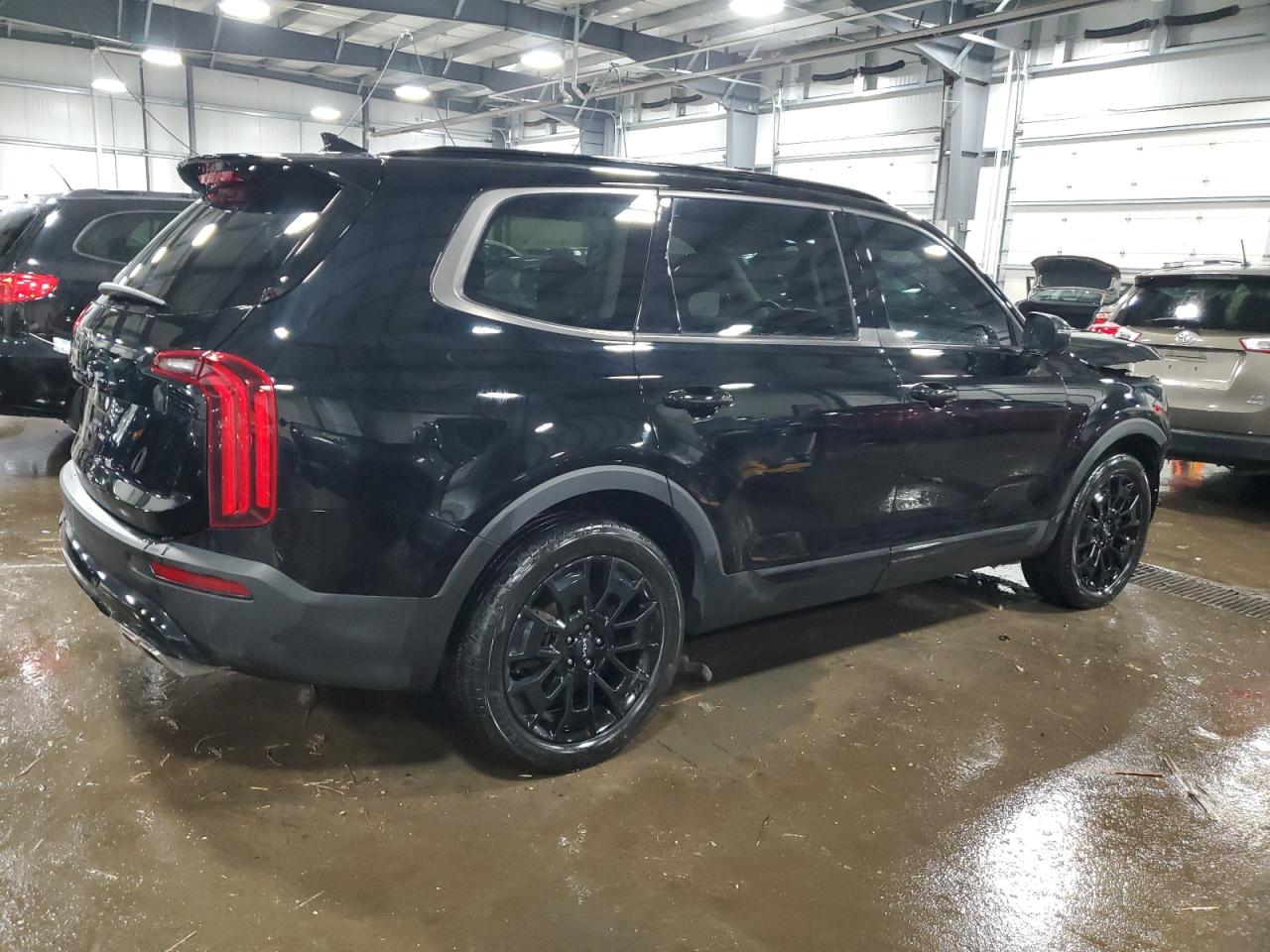 2022 Kia Telluride - Image 3