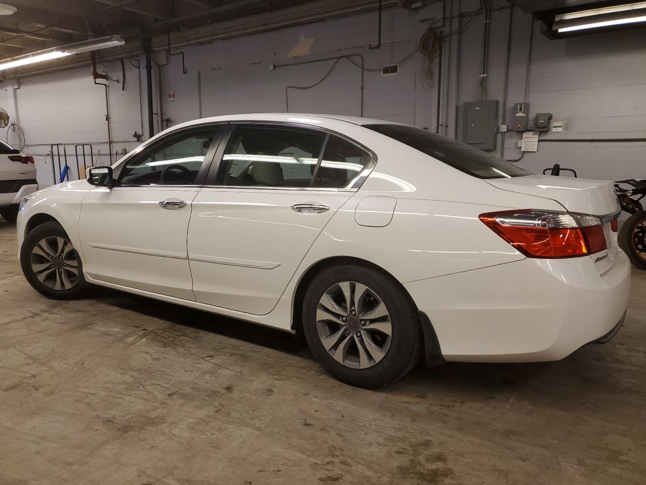 2014 Honda Accord - Image 2