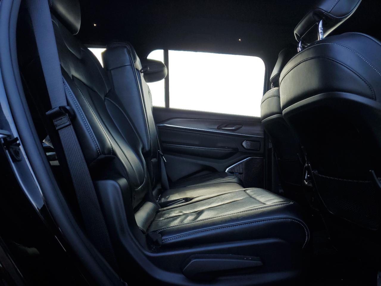 2021 Jeep Grand Cherokee - Image 11