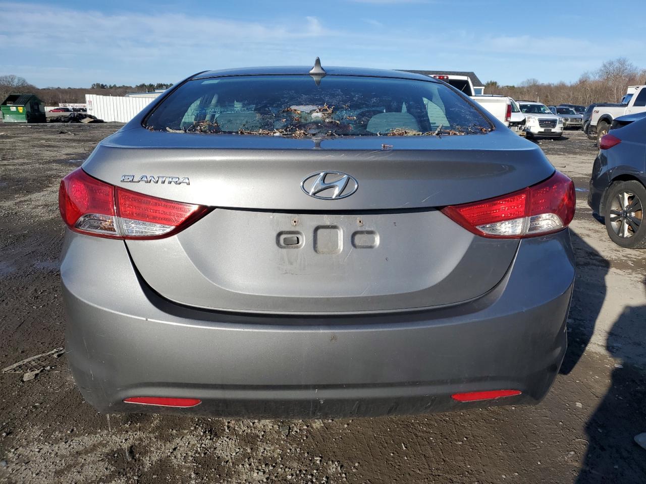 2013 Hyundai Elantra - Image 6