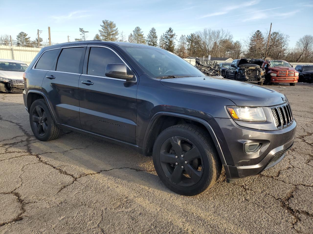 2015 Jeep Grand Cherokee - Image 4