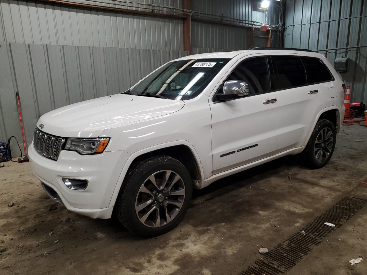2018 Jeep Grand Cherokee - Image 1