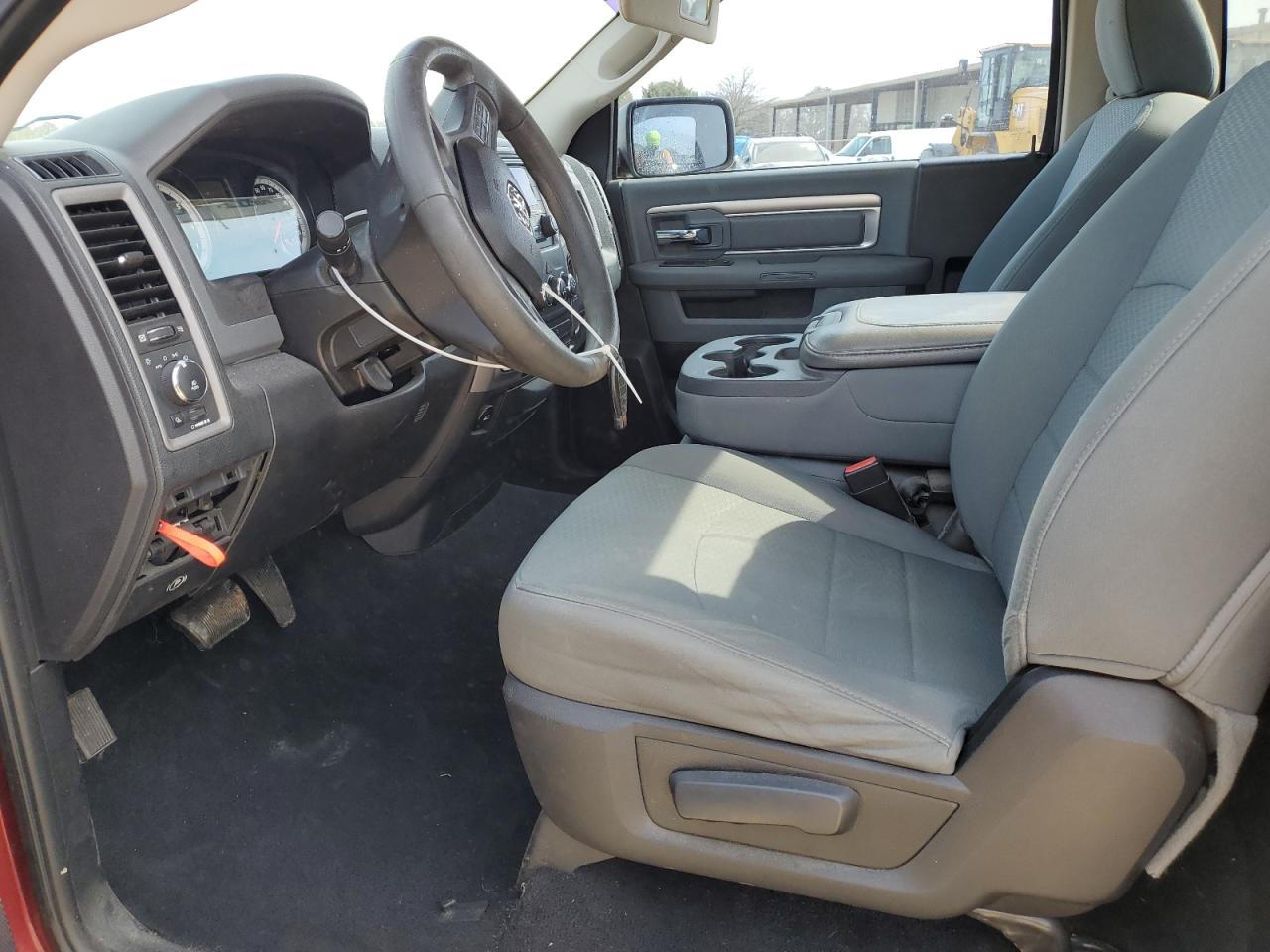 2014 RAM 1500 - Image 7