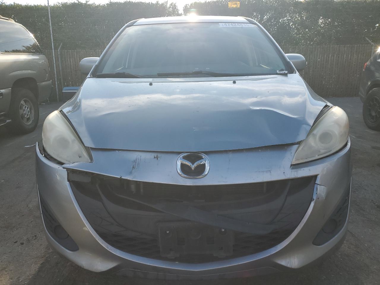 2012 Mazda 5 - Image 5