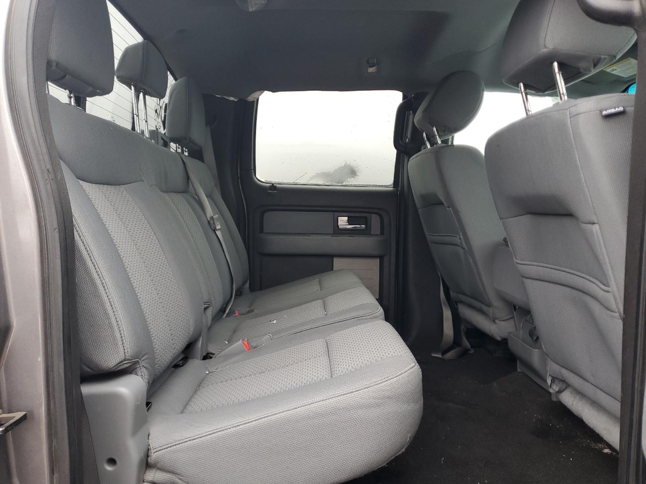 2013 Ford F-150 - Image 10