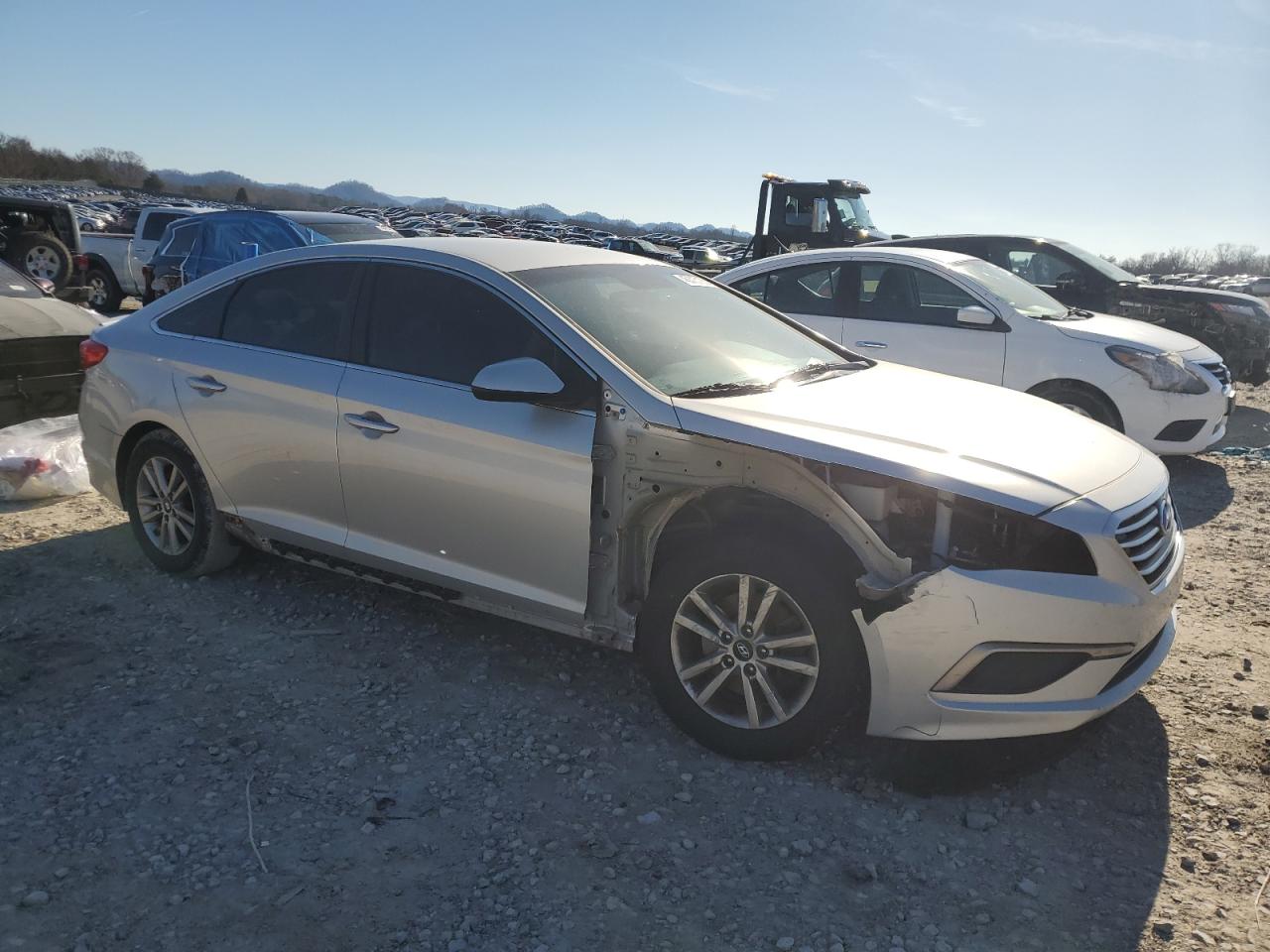 2017 Hyundai Sonata - Image 4