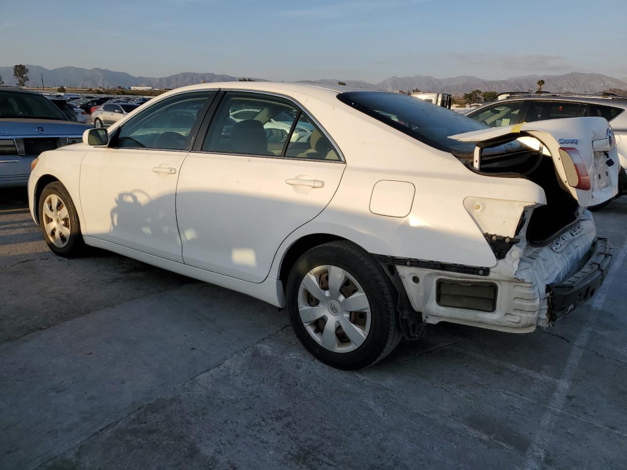 2008 Toyota Camry - Image 2