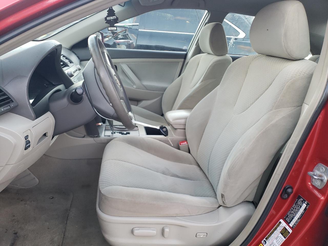 2009 Toyota Camry - Image 7