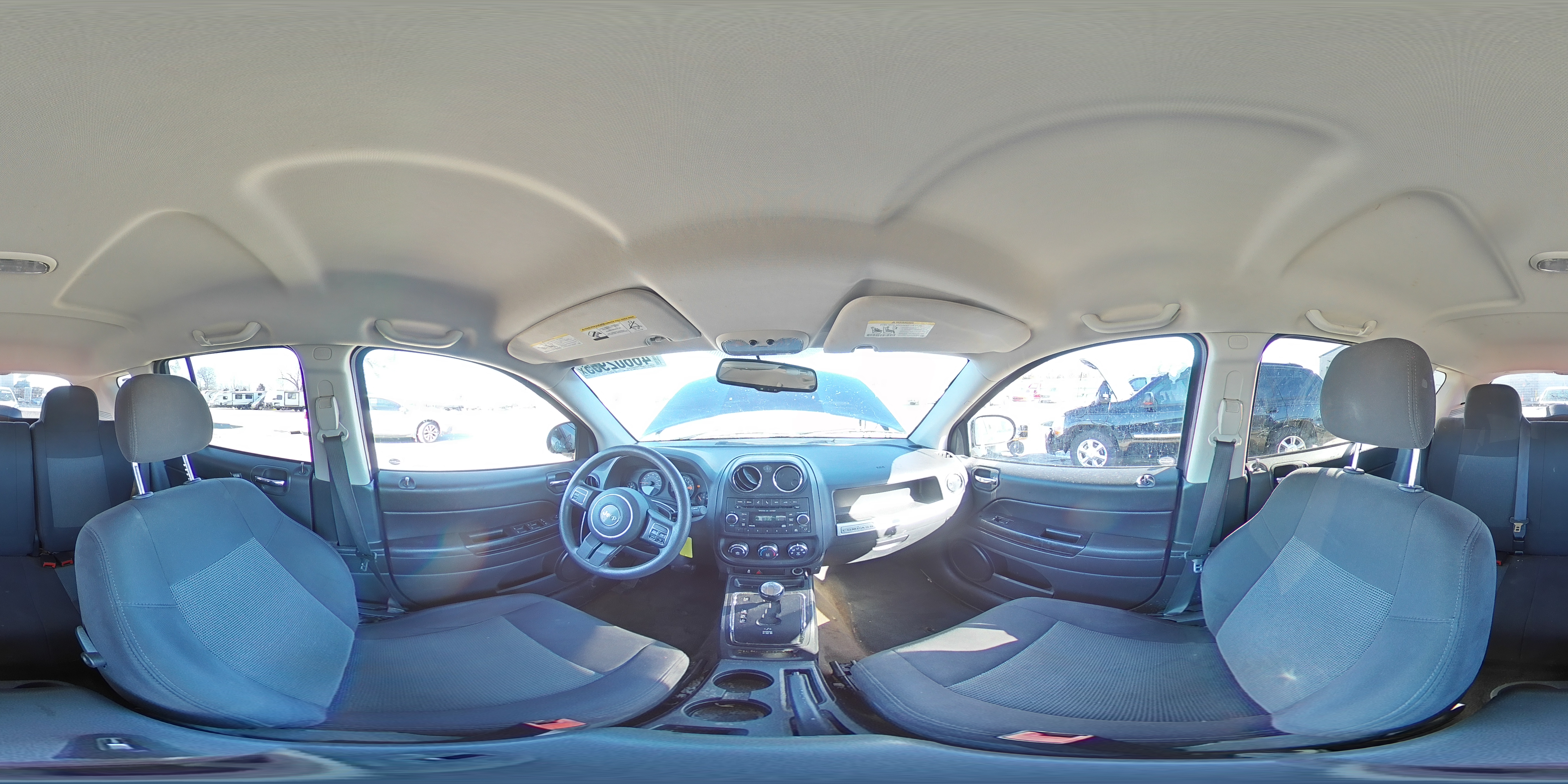 2016 Jeep Compass - Image 15