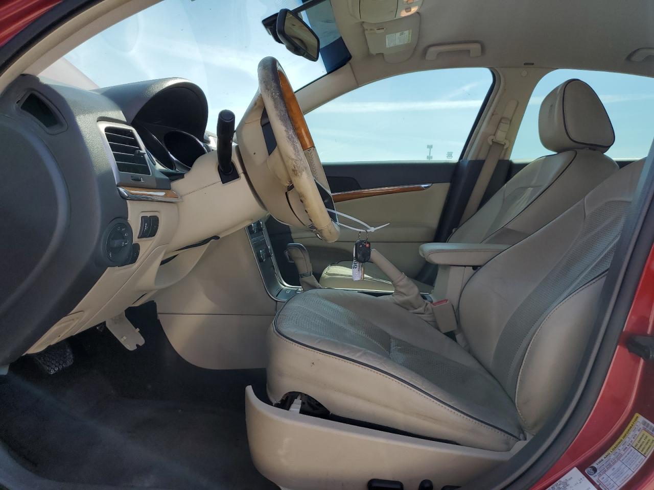 2010 Lincoln MKZ - Image 7
