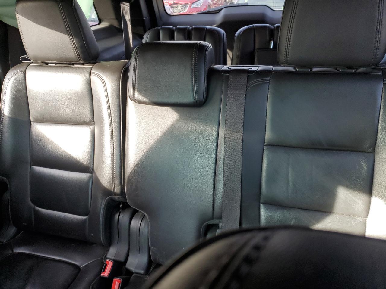 2013 Ford Explorer - Image 10