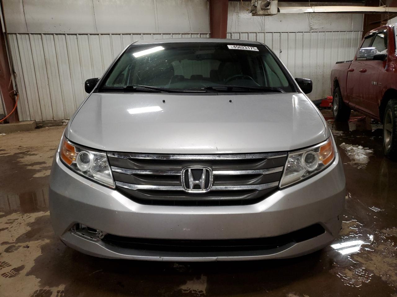 2012 Honda Odyssey - Image 5