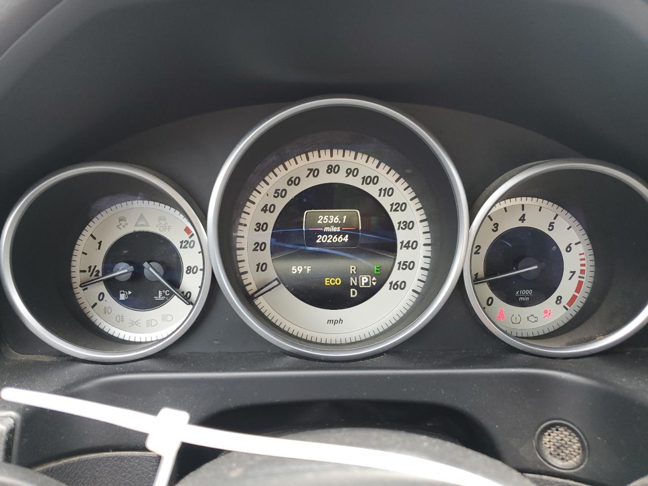 2014 Mercedes-Benz E-klasse - Image 10