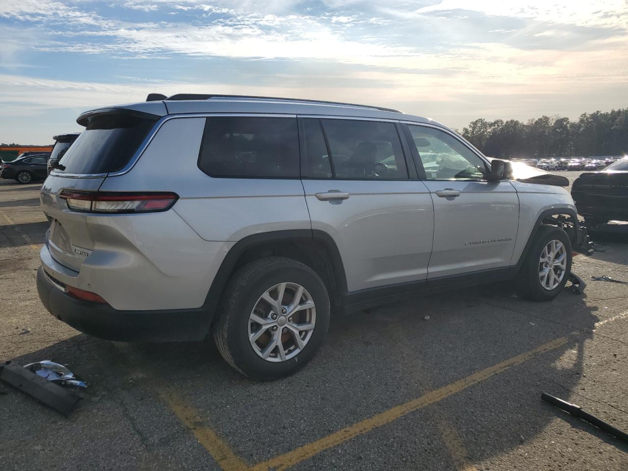 2021 Jeep Grand Cherokee - Image 3