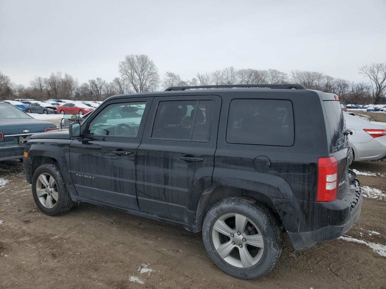 2017 Jeep Liberty (Patriot) - Image 2