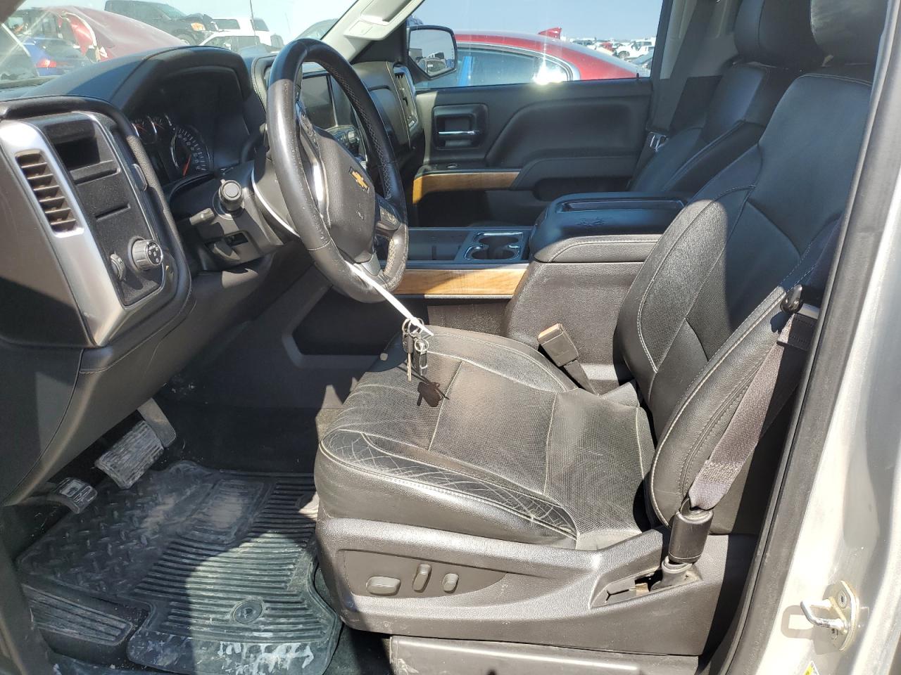 2014 Chevrolet Silverado - Image 7