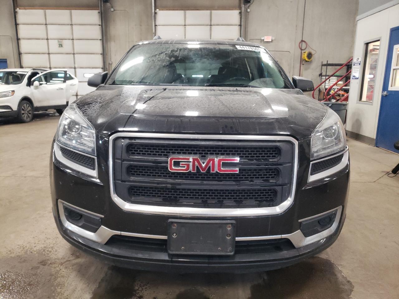 2014 GMC Acadia - Image 5