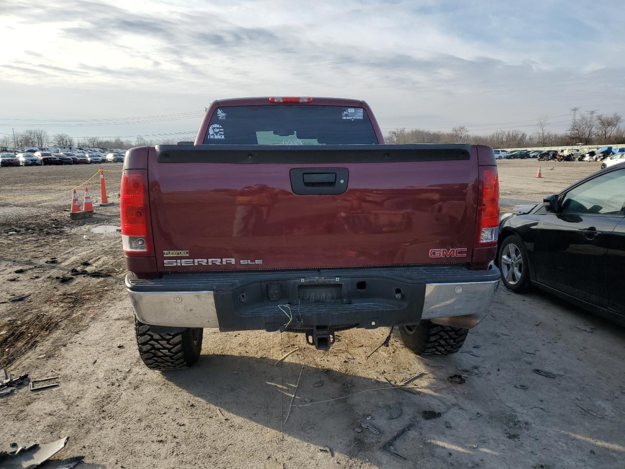 2009 GMC Sierra - Image 6