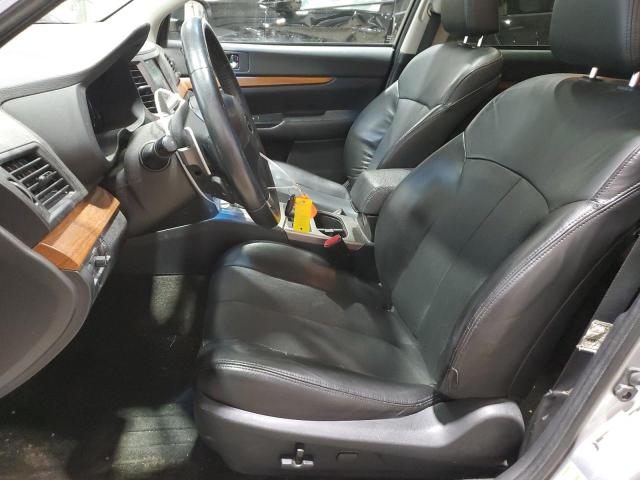  SUBARU OUTBACK 2014 Srebrny