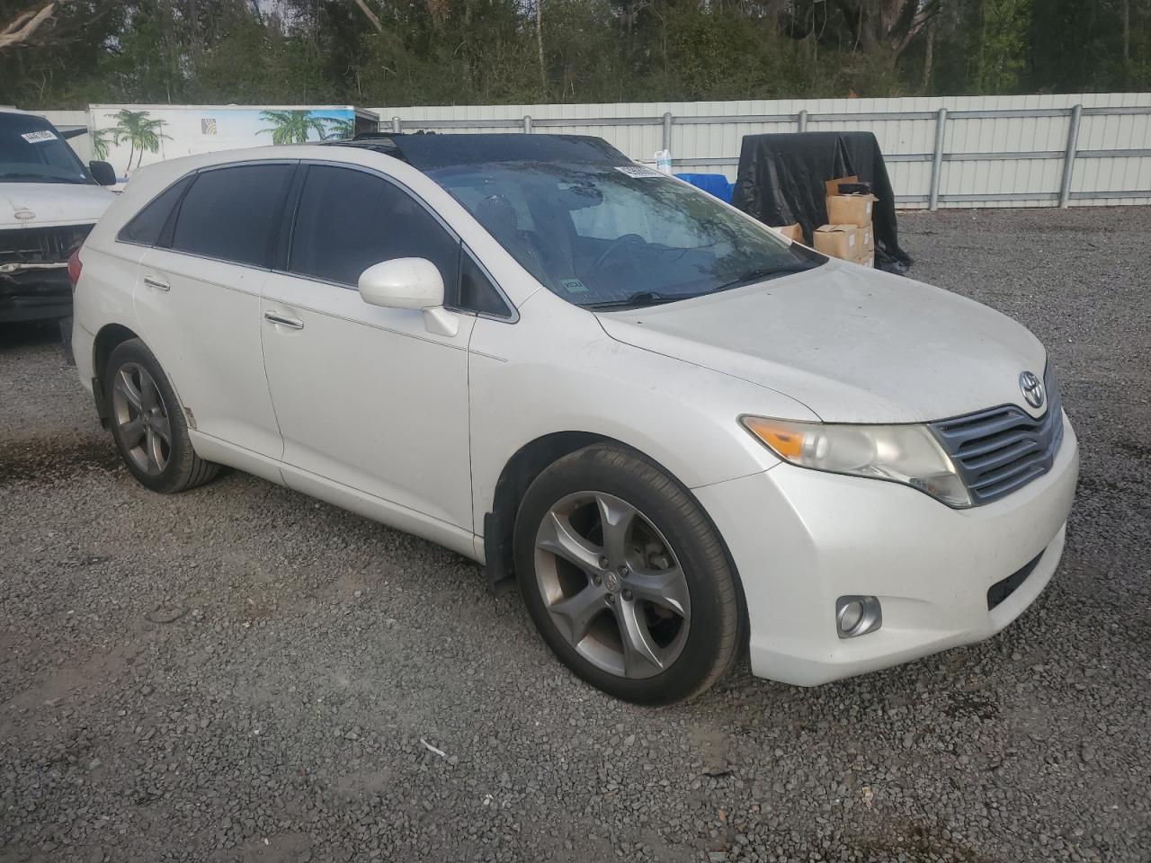 2011 Toyota Venza - Image 4