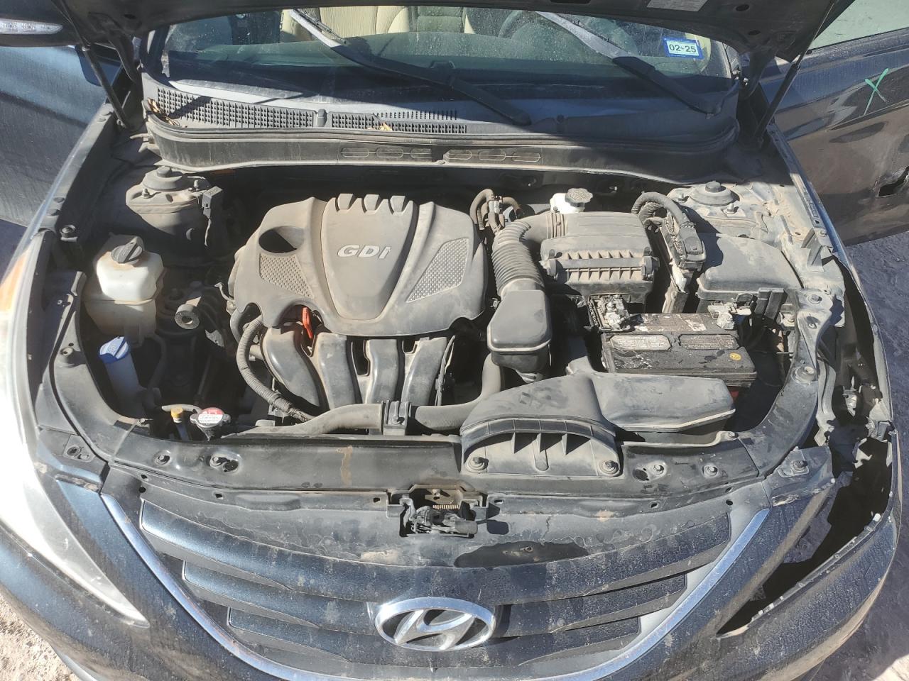 2014 Hyundai Sonata - Image 11