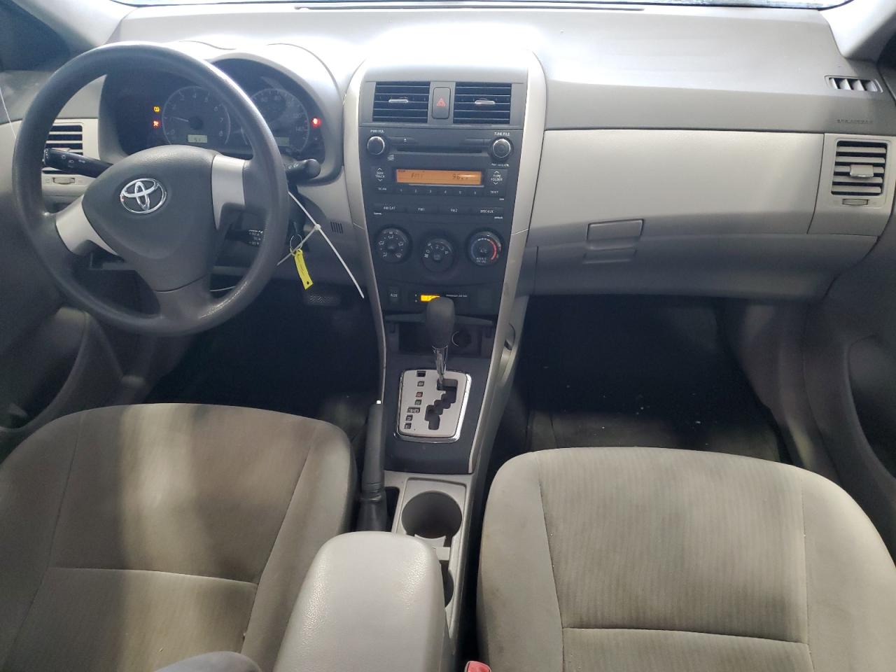 2010 Toyota Corolla - Image 8