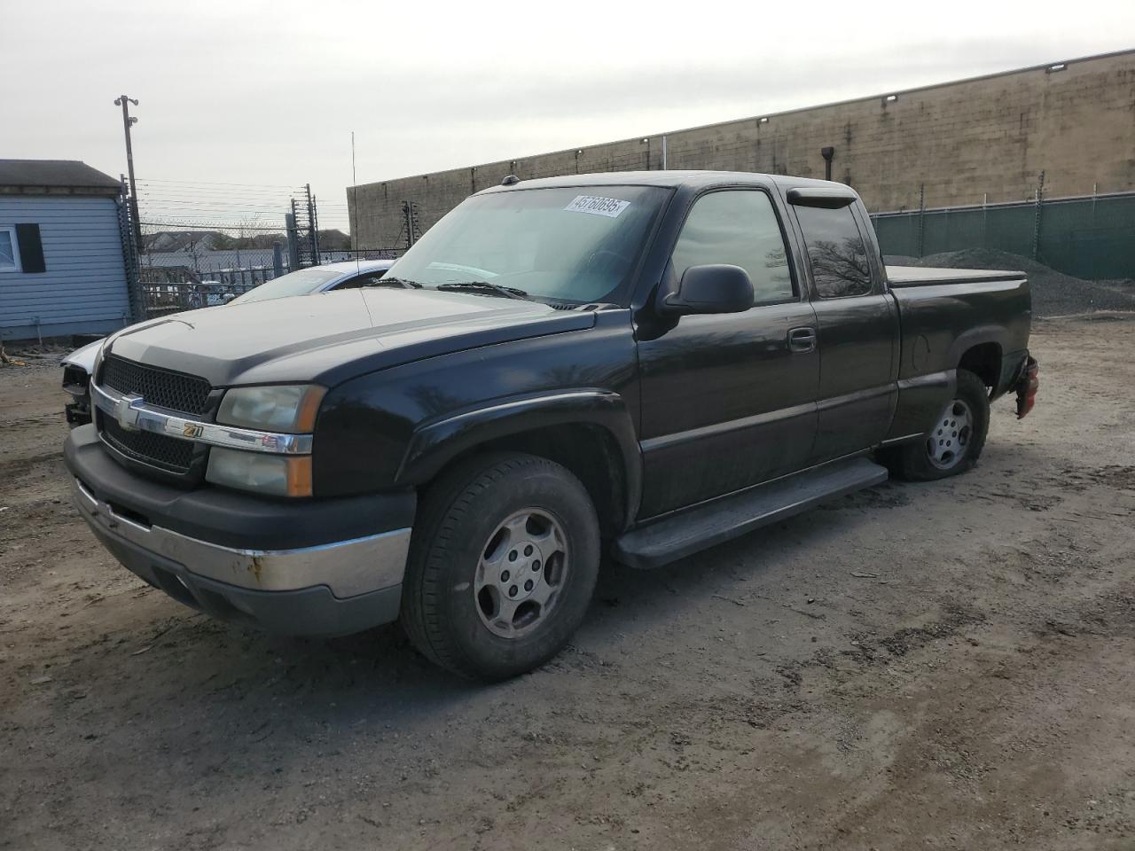 2004 Chevrolet Silverado - Image 1
