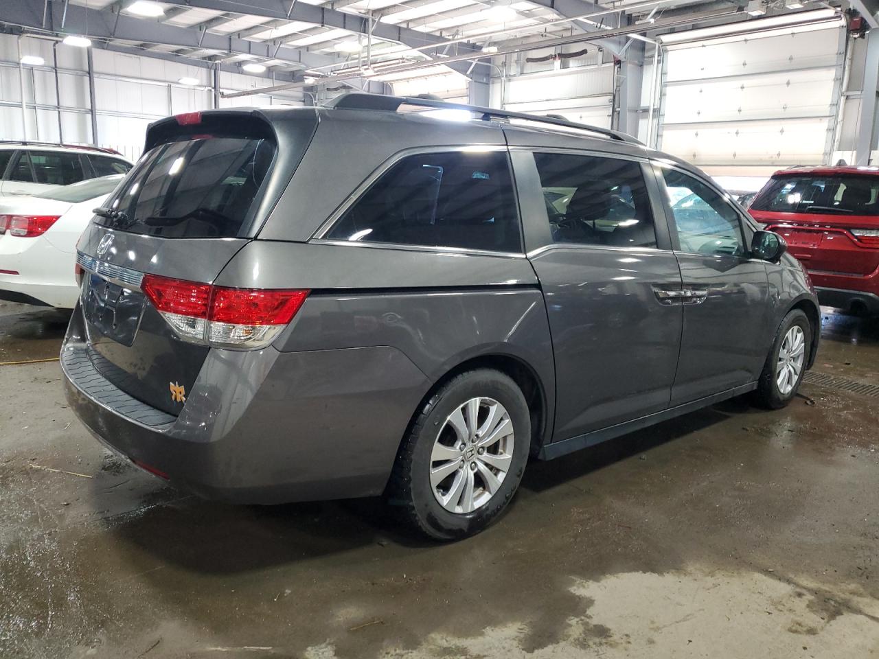 2015 Honda Odyssey - Image 3