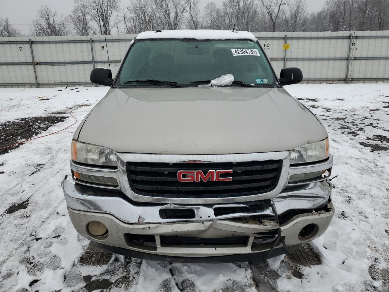 2005 GMC Sierra - Image 5