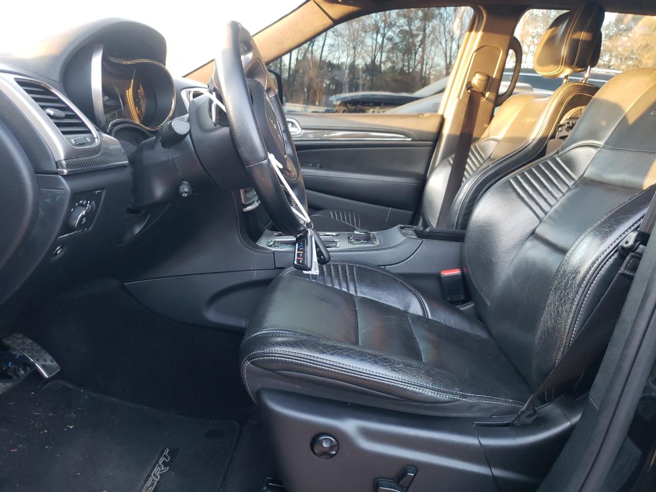 2017 Jeep Grand Cherokee - Image 7
