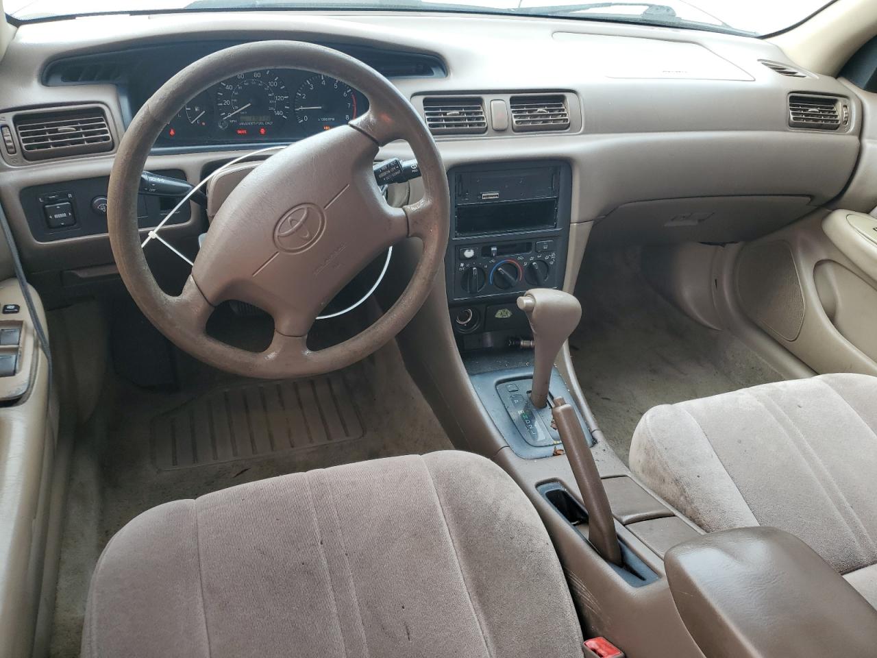 1999 Toyota Camry - Image 8