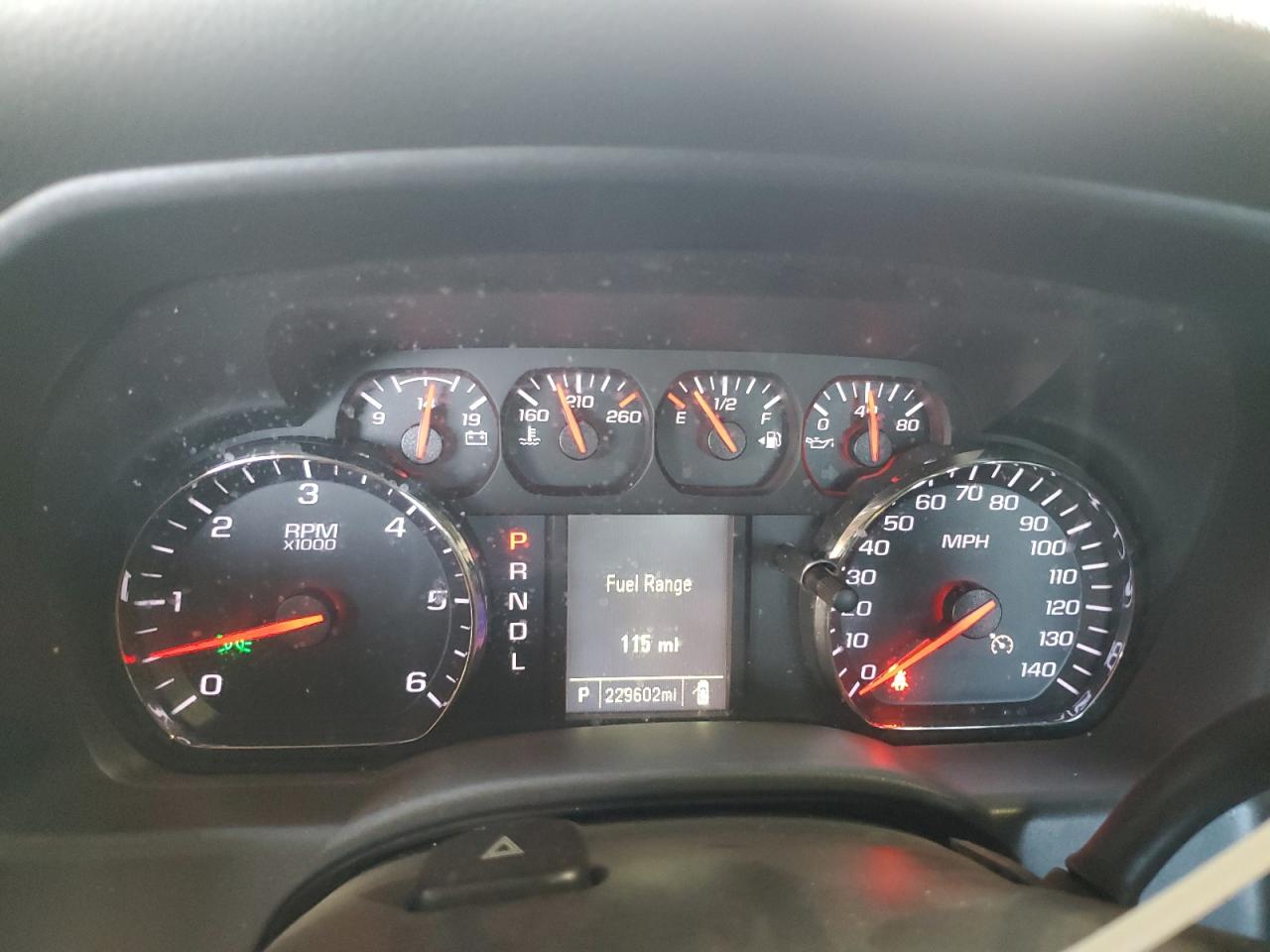 2018 GMC Sierra - Image 9