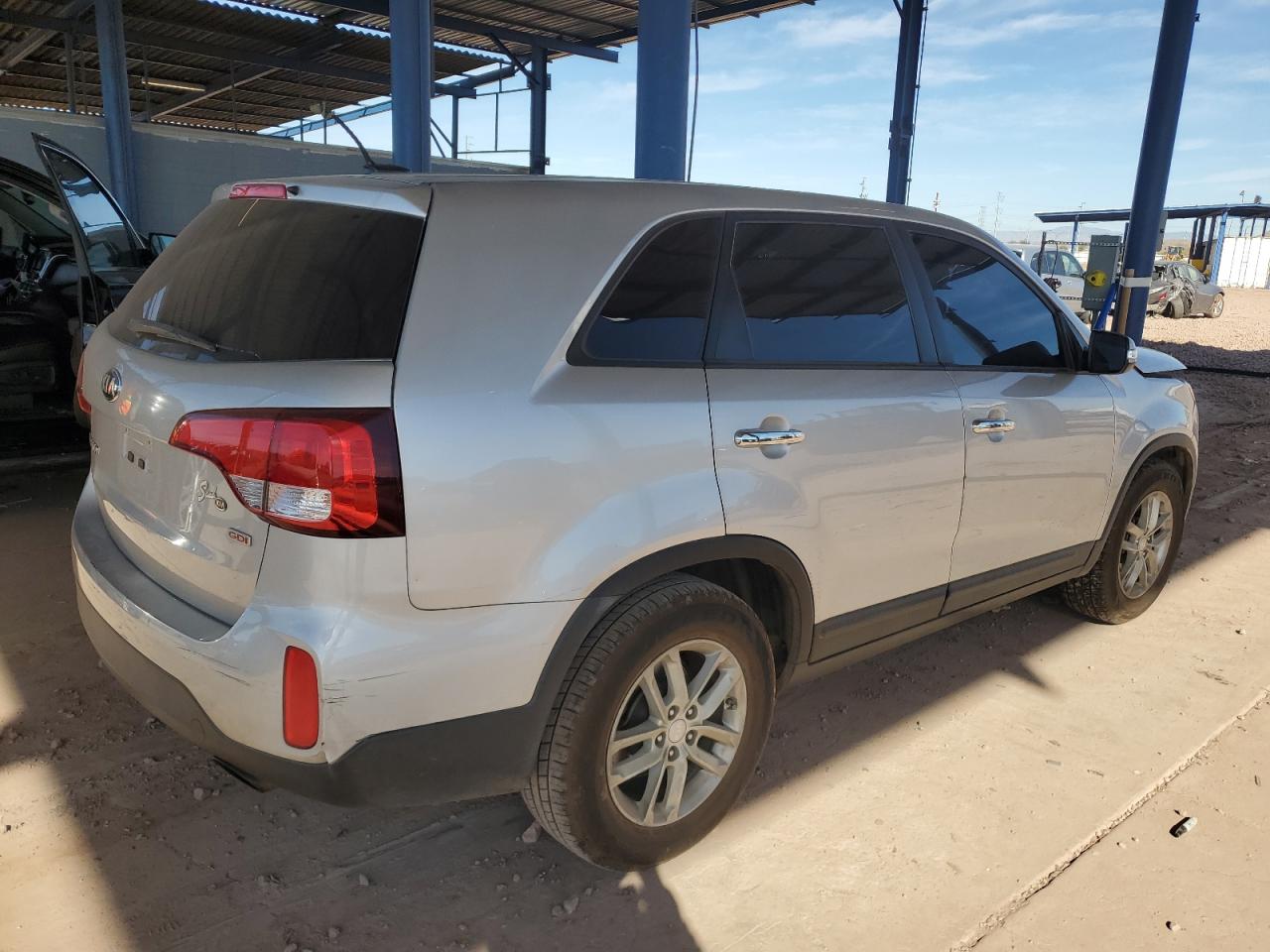 2015 Kia Sorento - Image 3