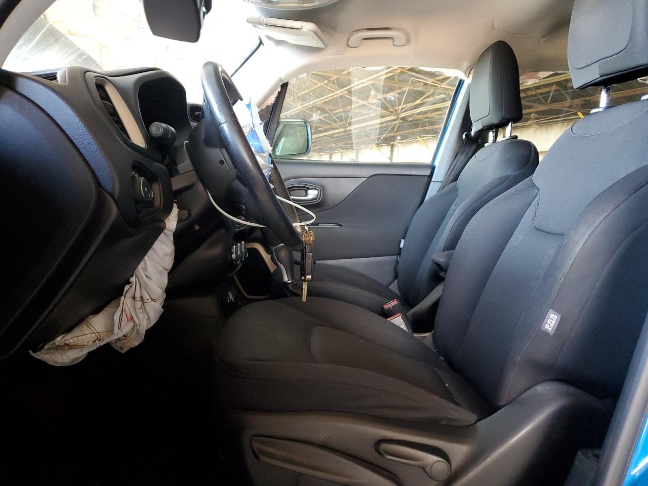 2015 Jeep Renegade - Image 7