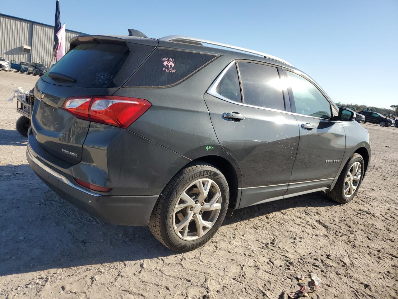 2019 Chevrolet Equinox - Image 3