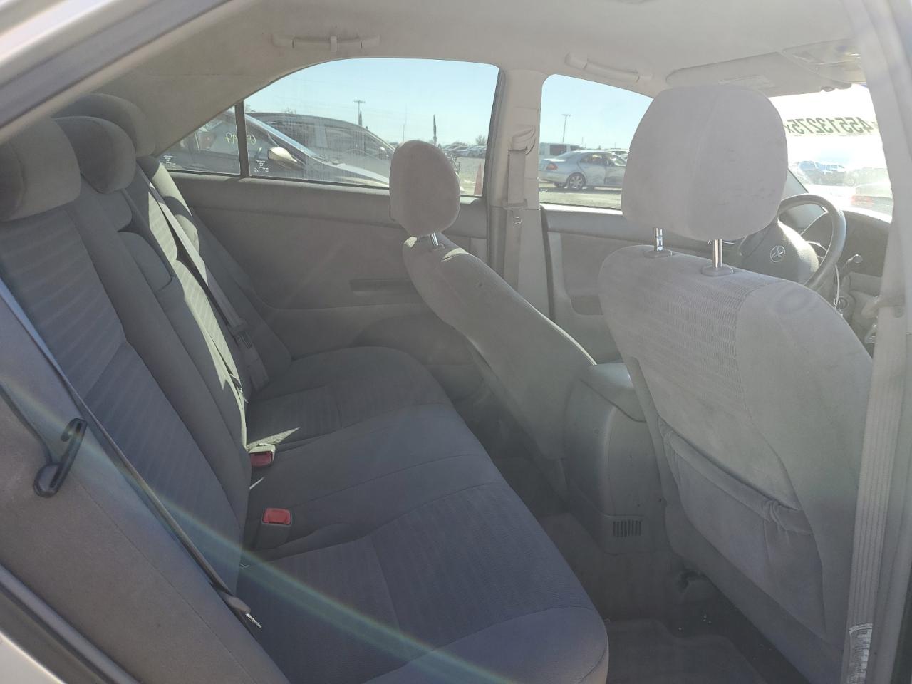 2005 Toyota Camry - Image 10