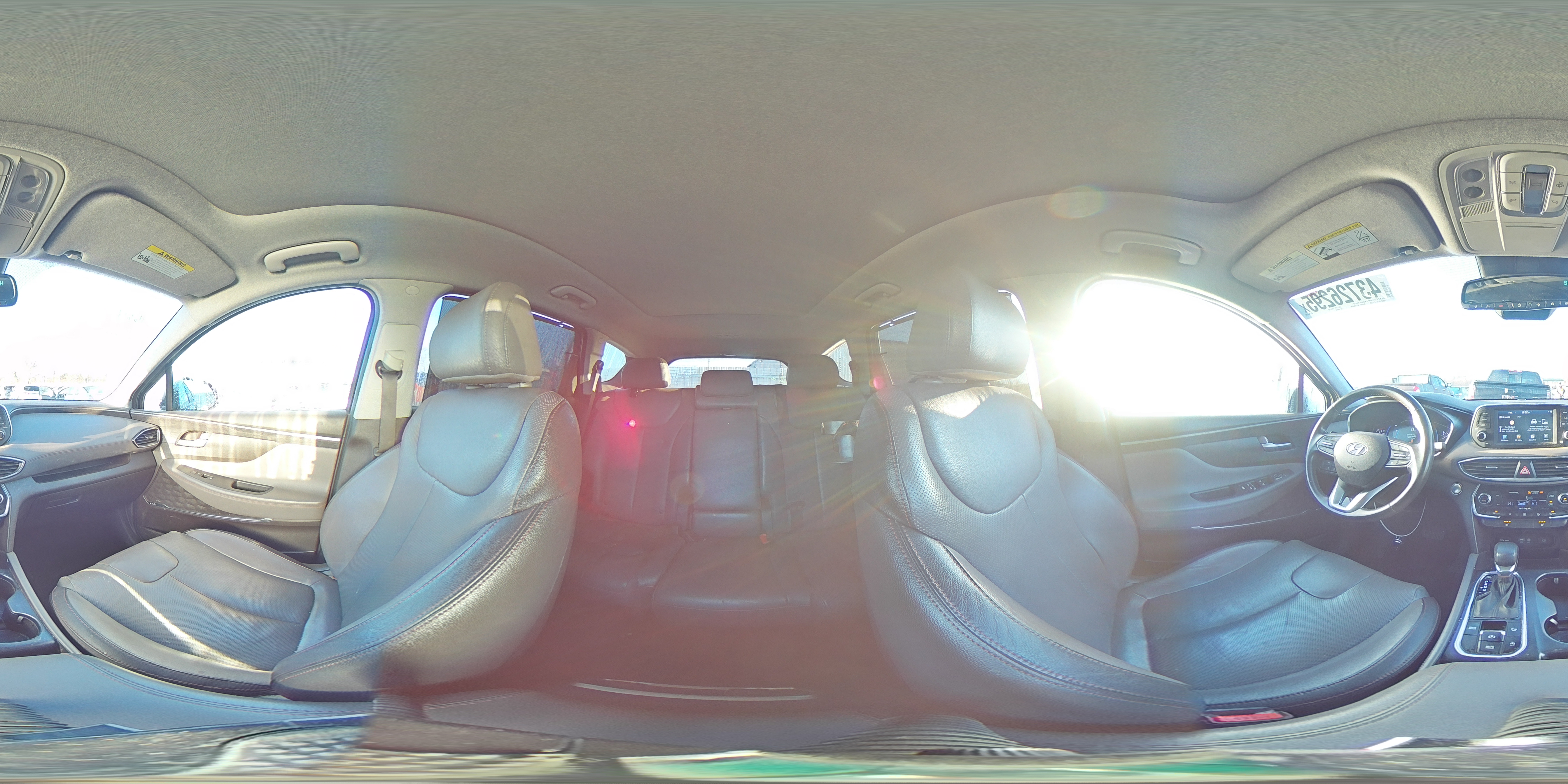 2019 Hyundai Santa Fe - Image 16