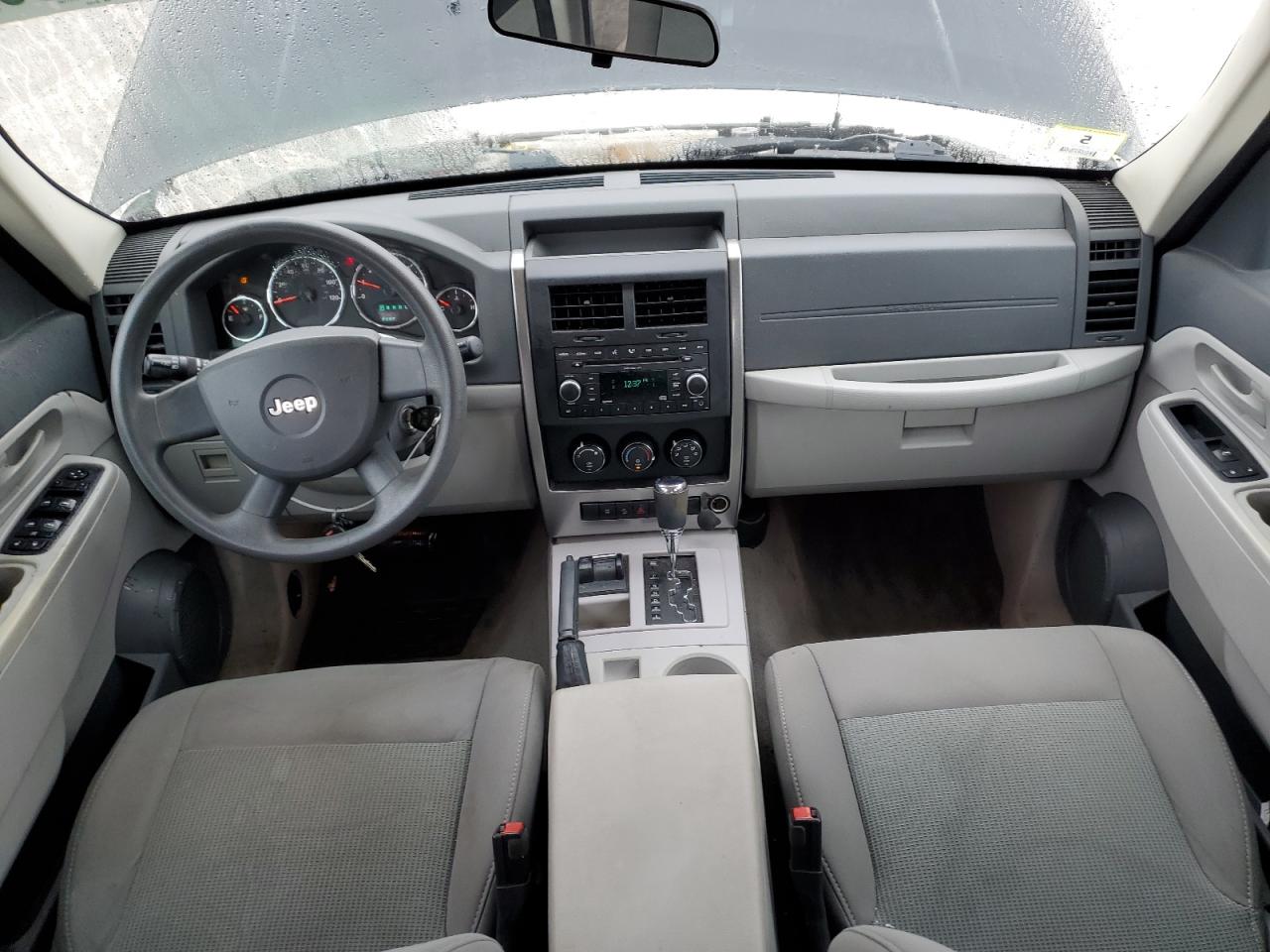 2008 Jeep Liberty (North America) - Image 8