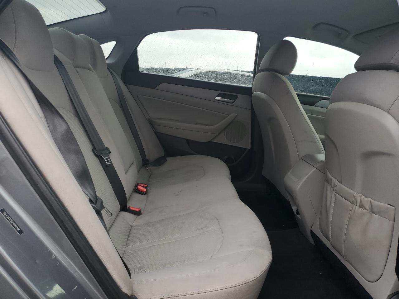 2018 Hyundai Sonata - Image 10